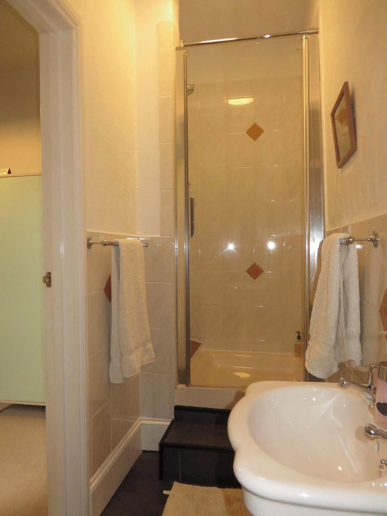 فندق The Rosemont يلفيرتون المظهر الخارجي الصورة